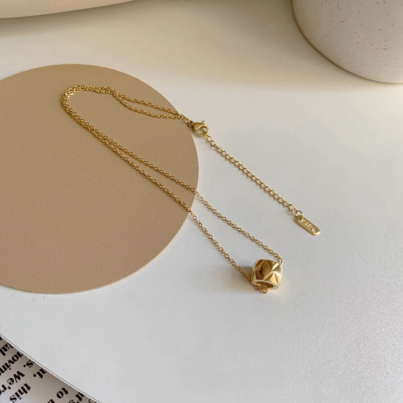 دائري حبة قلادة قلادة للنساء ، - مراجعة Cross Pendant Necklace Gold وسعره