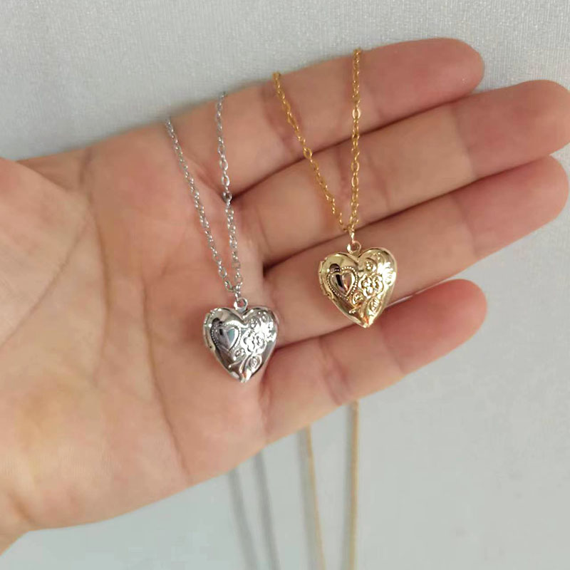 صغيرة القلب قلادة للرجال والنس - مراجعة Heart Locket Necklace Photo وسعره