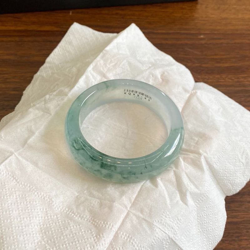 سوار من اليشم البورمي الجليدي  - مراجعة Bracelets وسعره