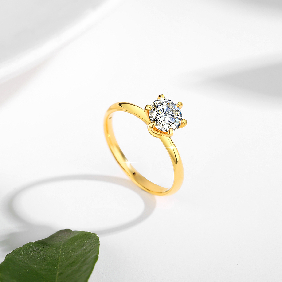 الذهب الحقيقي 18K مويسانيتي خو - مراجعة Moissanite Engagement Ring 1 Carat وسعره